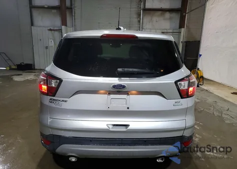 2017 Ford Escape Se z USA, uszkodzony, nr VIN 1FMCU0GD9HUC39329